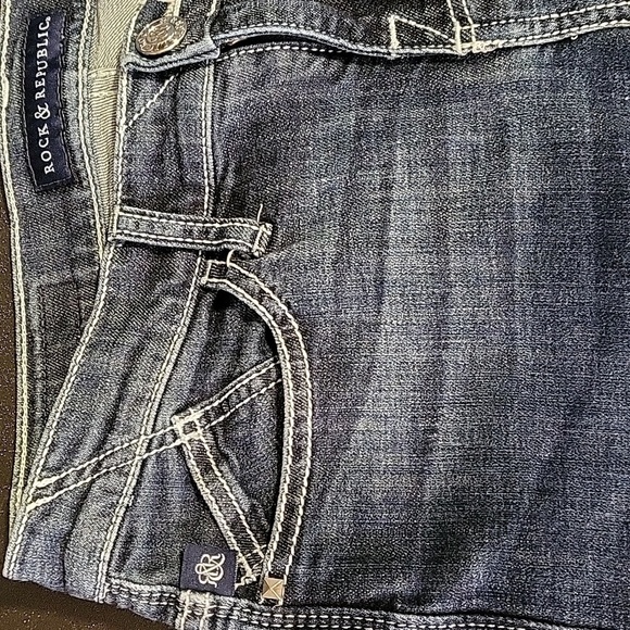 Rock & Republic Kendall Dark Wash White Stitch Straight Leg Jeans - Size 6 - Picture 6 of 9